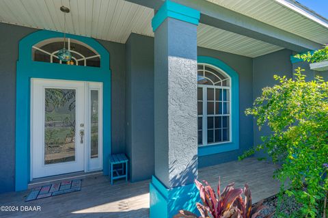 A home in South Daytona