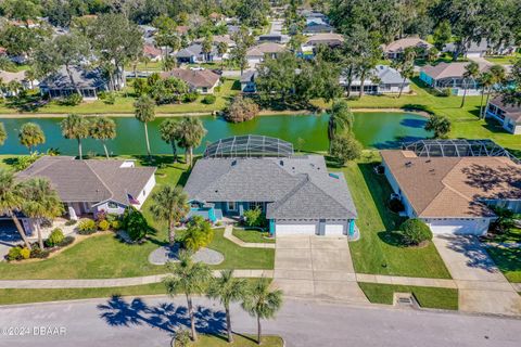 A home in South Daytona