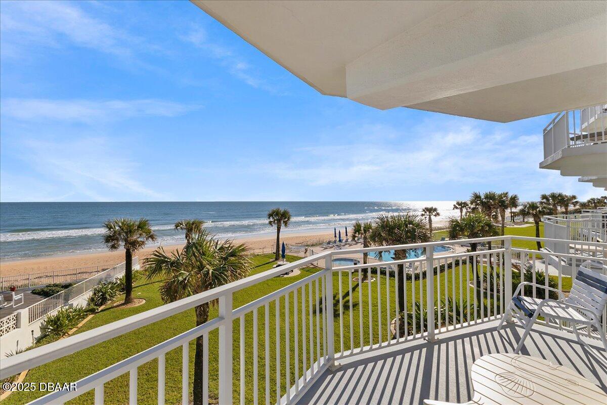 1155 Ocean Shore Boulevard 201