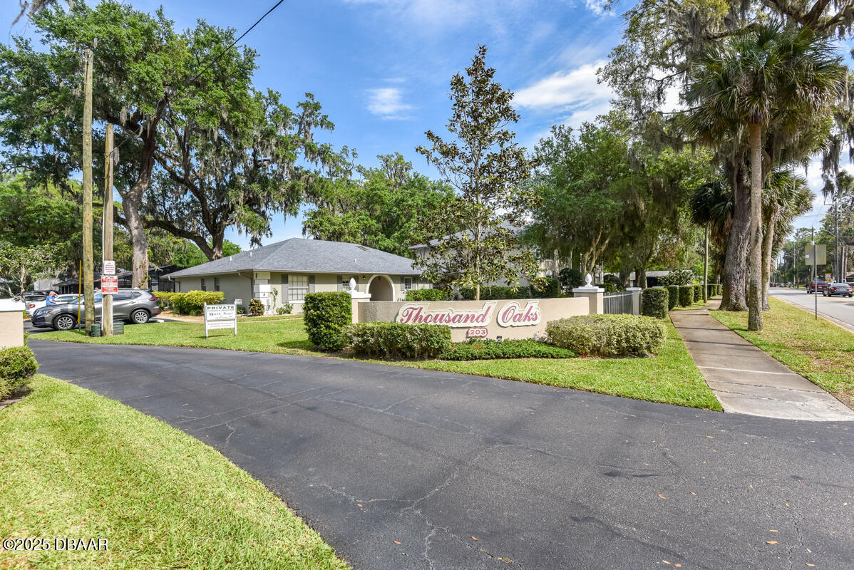 203 S Orchard Street 5C