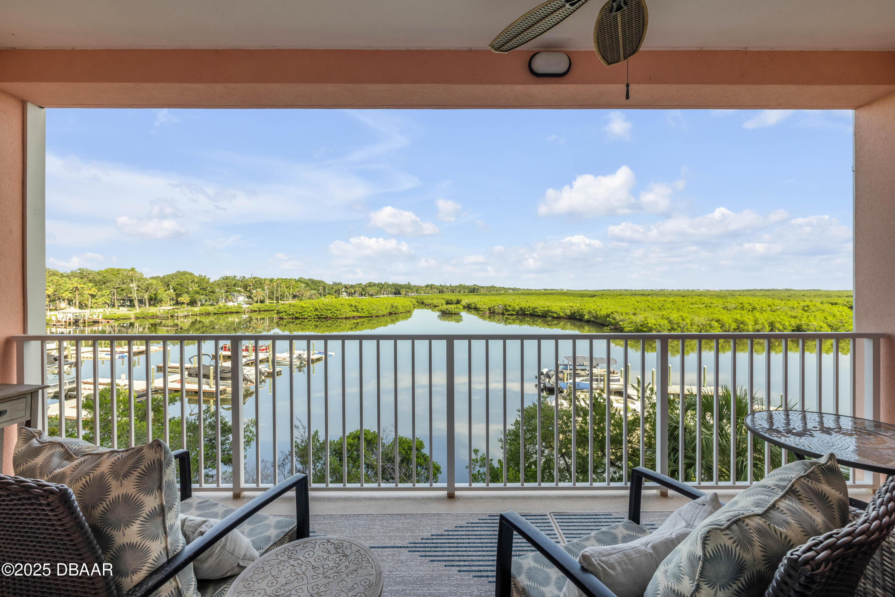 4 Riverwalk Drive 305