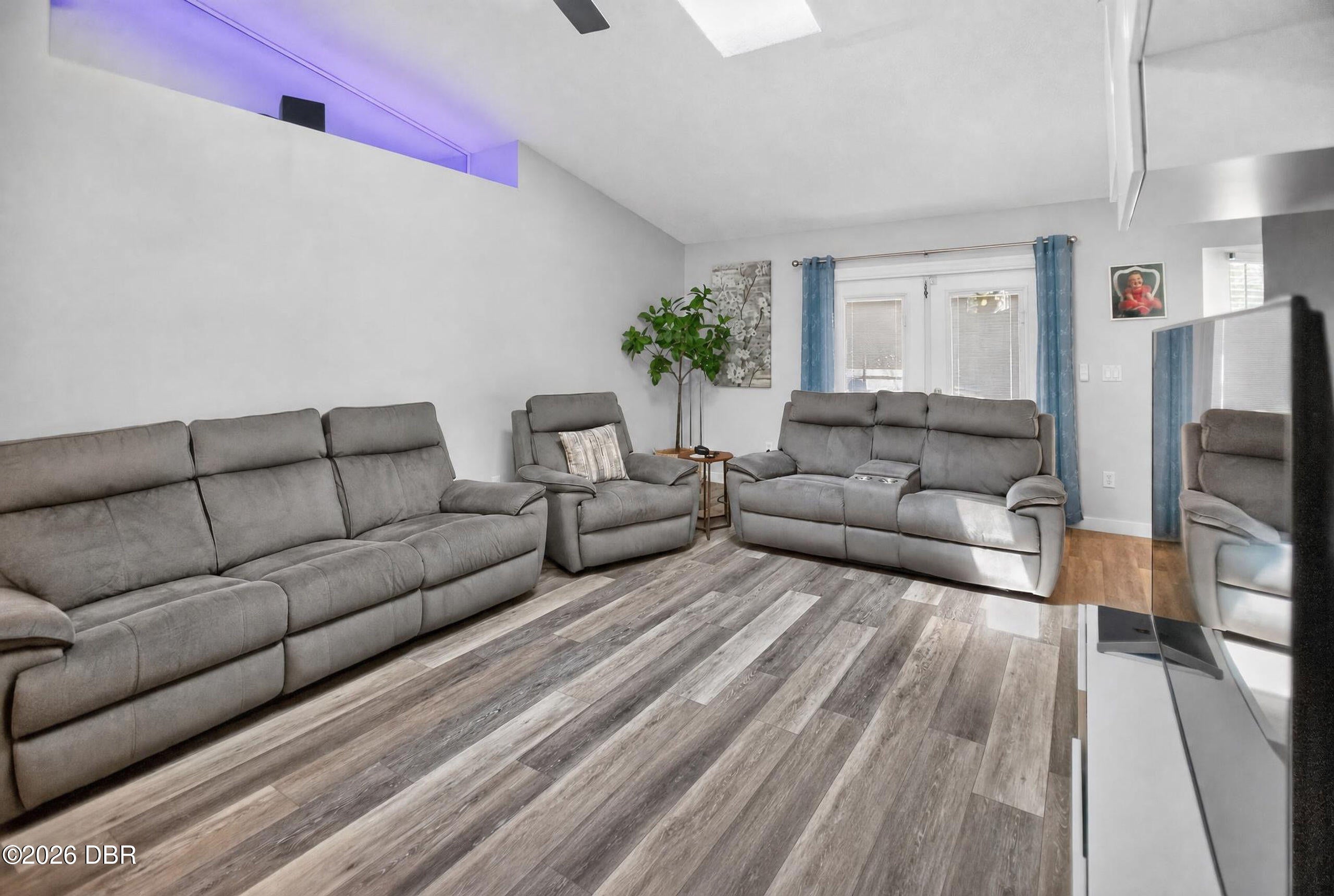 4632 Golden Apples Trail