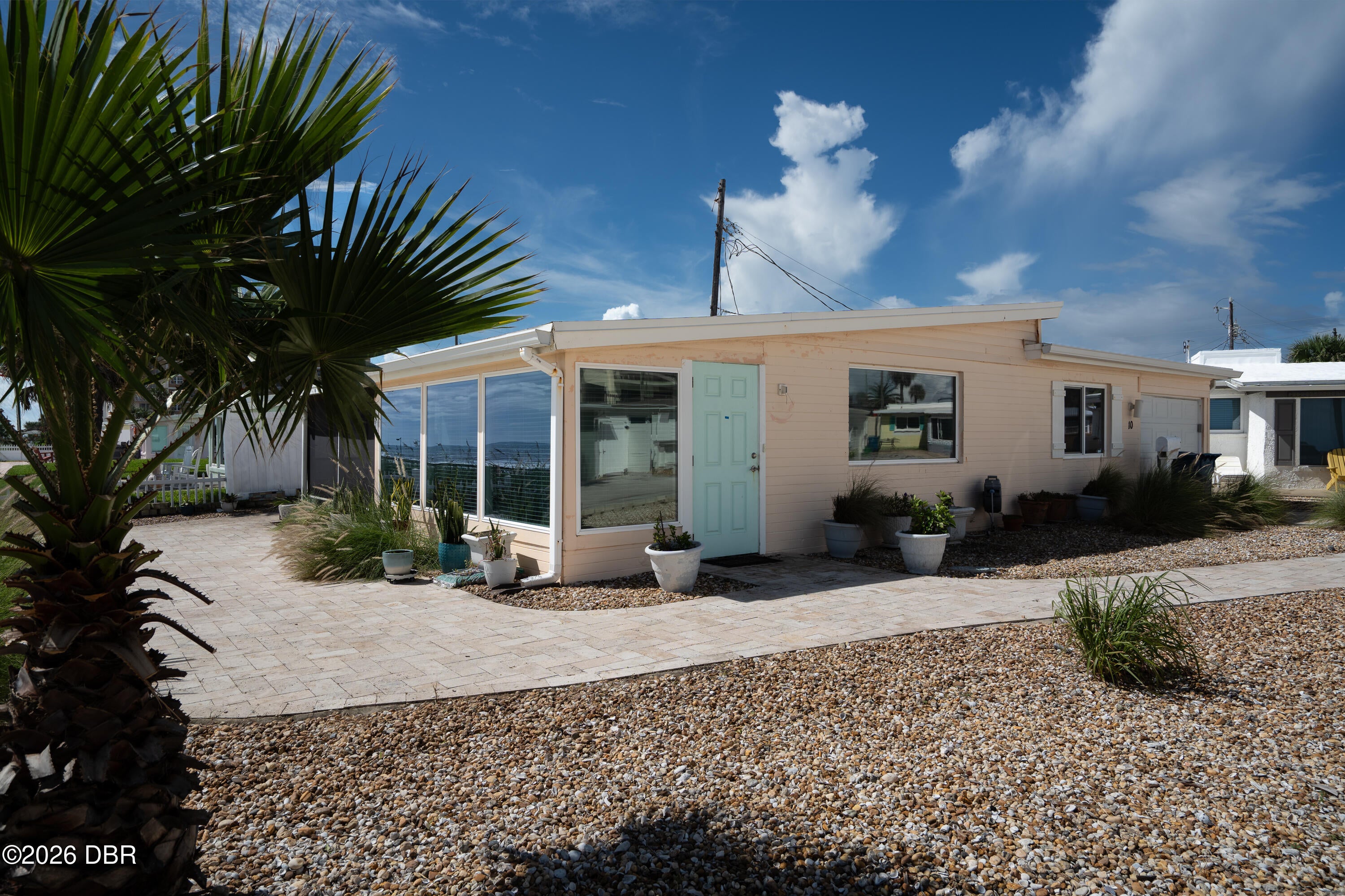 10 Ocean Edge Drive