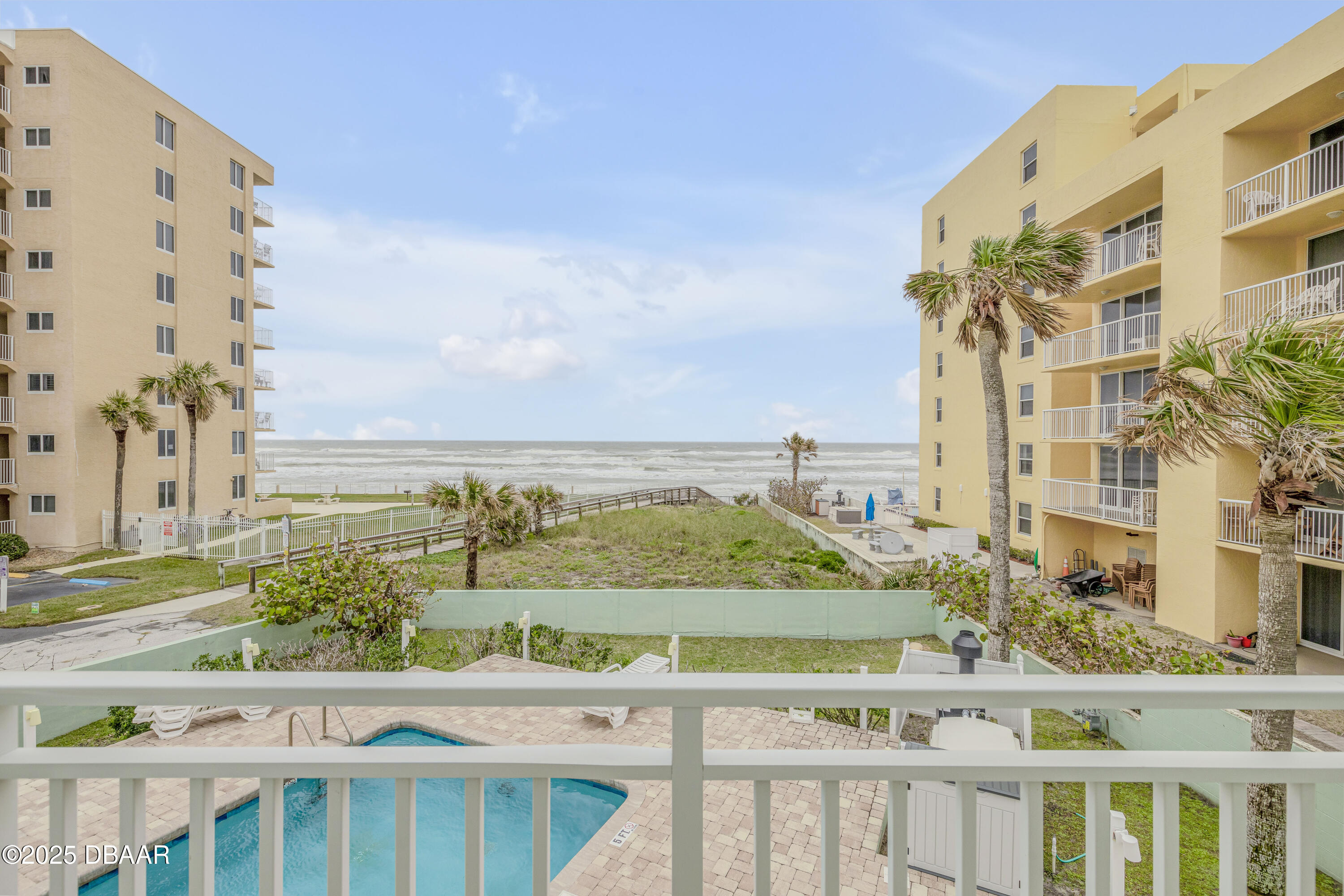 423 S Atlantic Avenue 101
