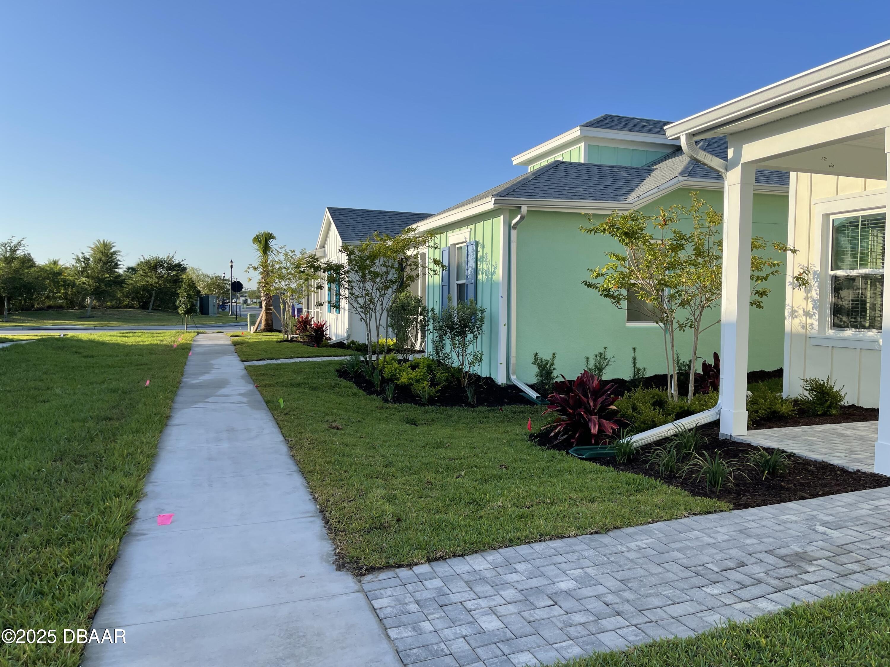 173 Coastal Avenue