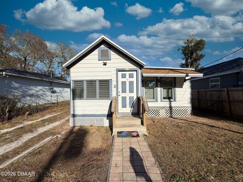 335 Maple Street Daytona Beach FL 32114