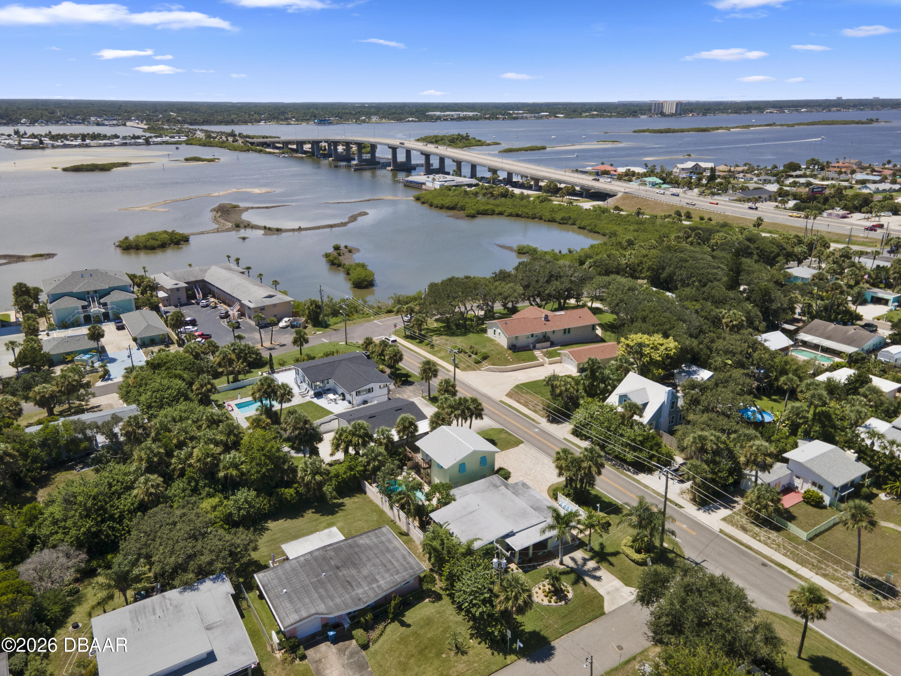 3600 Surfside Terrace