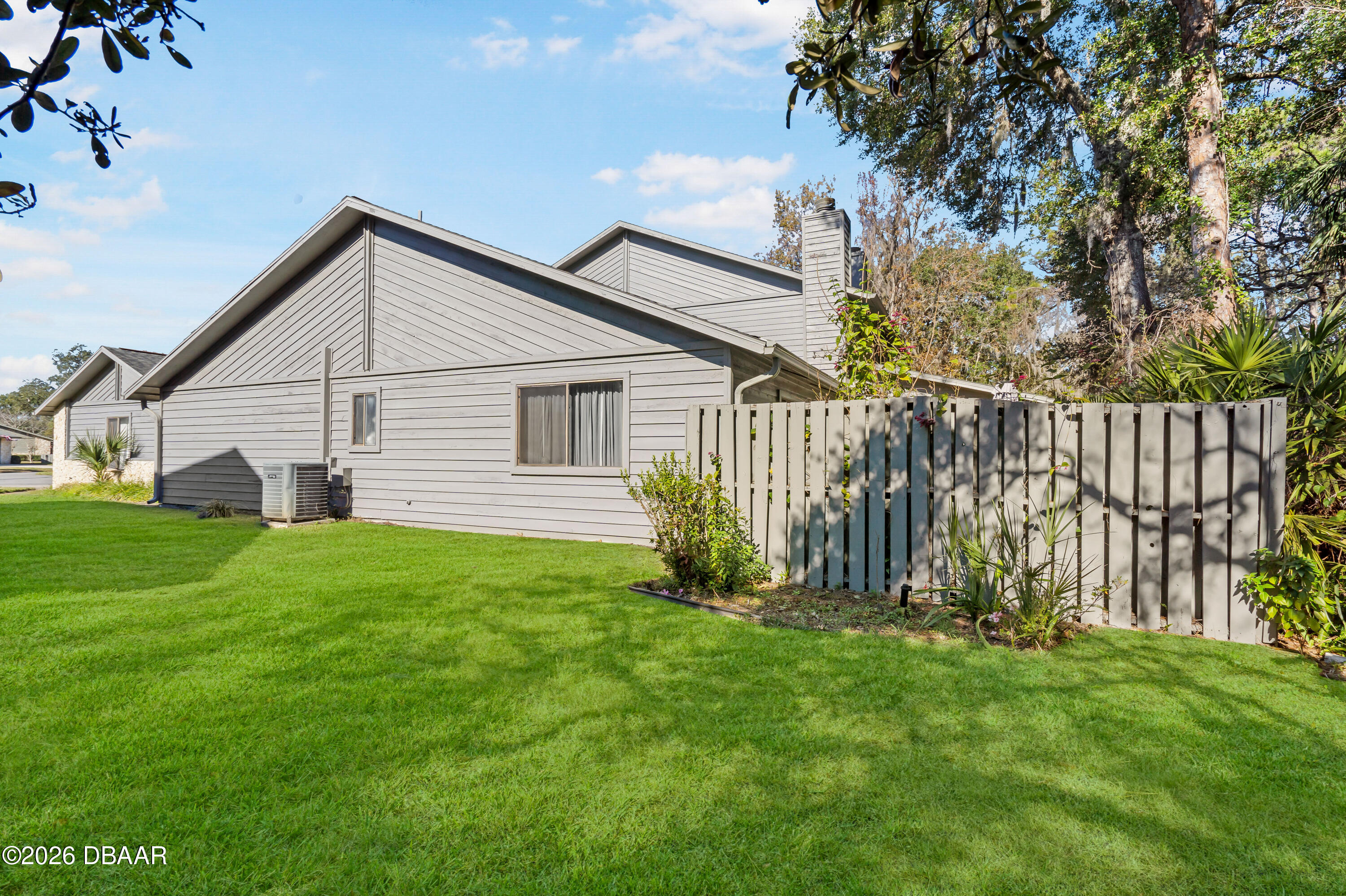 196 Deer Lake Circle