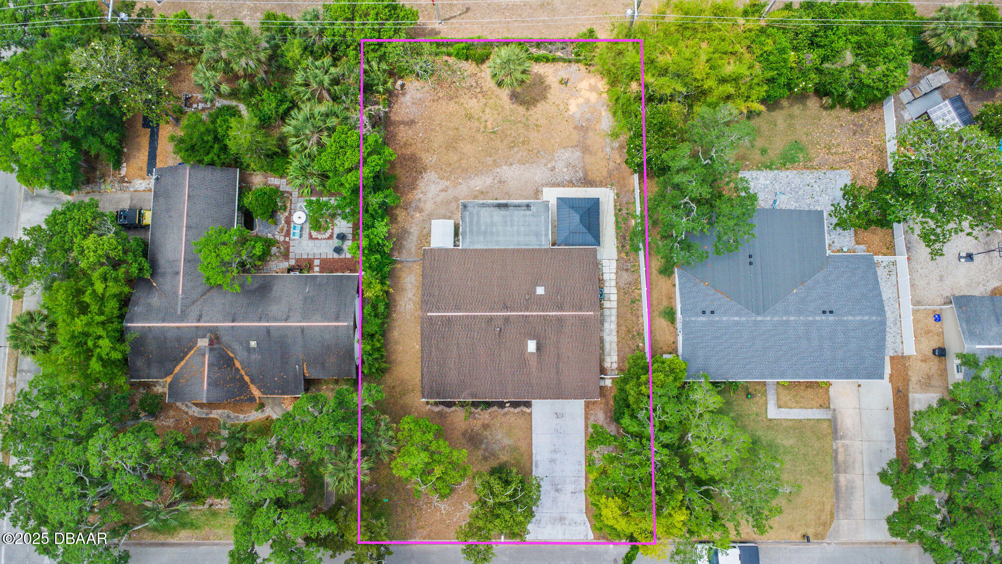 904 Woodmere Circle