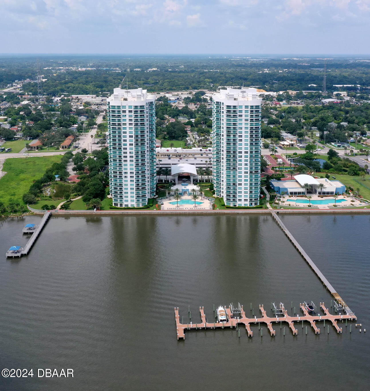 241 Riverside Drive 1401-2