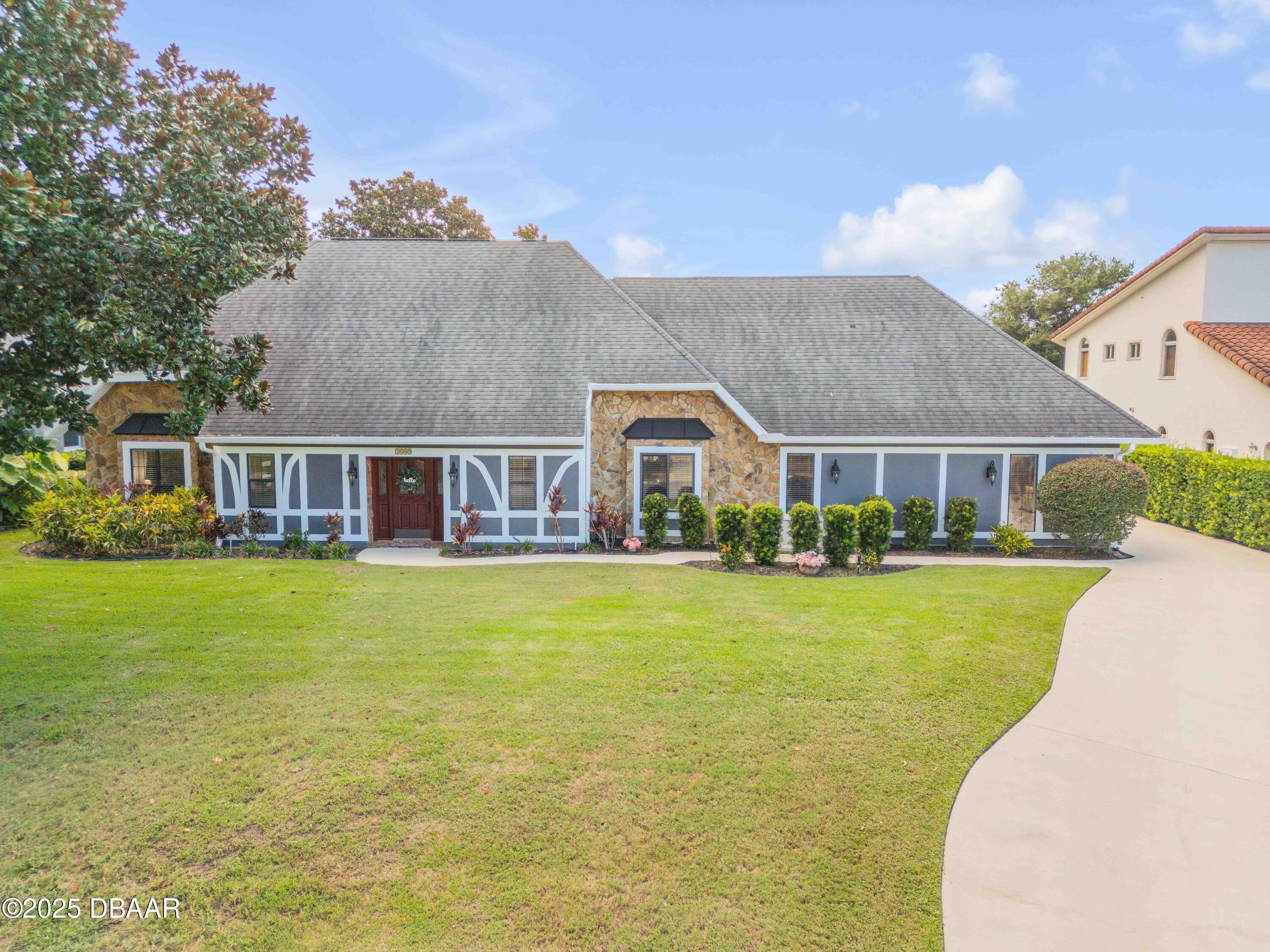 1009 Stagger Bush Place