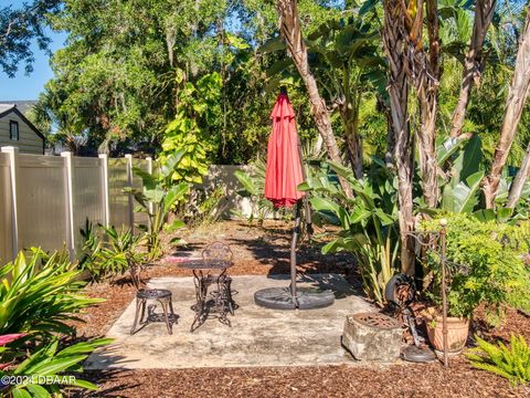 A home in New Smyrna Beach