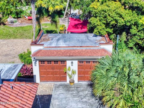 A home in New Smyrna Beach