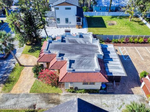 A home in New Smyrna Beach