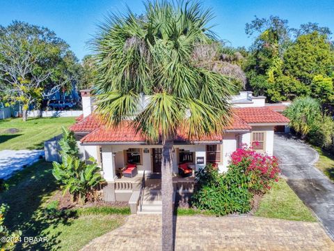 A home in New Smyrna Beach