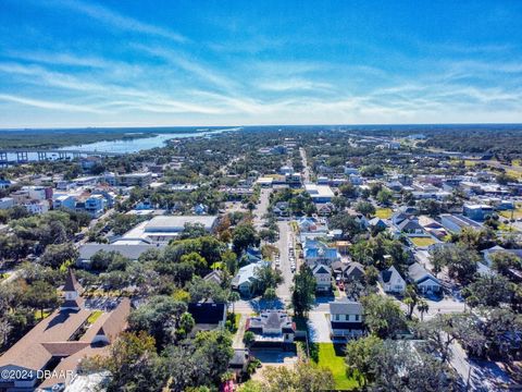 A home in New Smyrna Beach