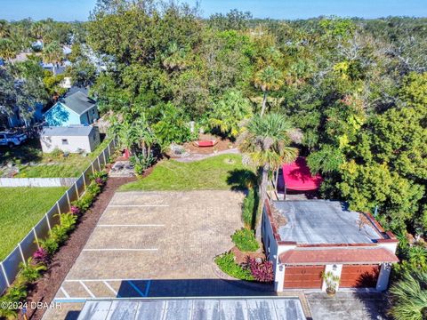 A home in New Smyrna Beach