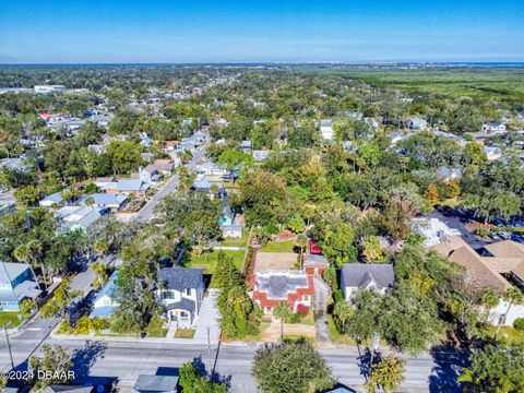 A home in New Smyrna Beach