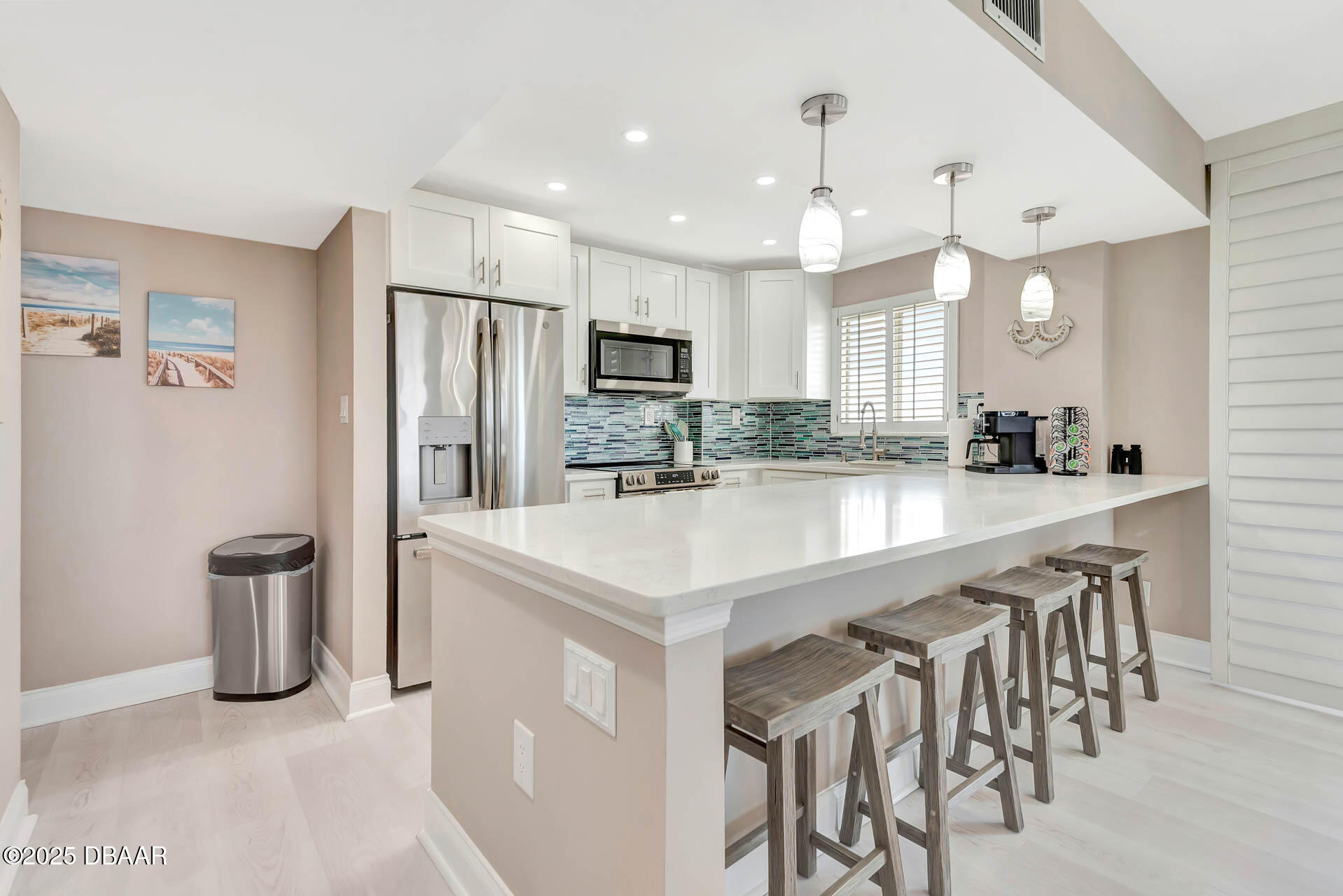 1575 Ocean Shore Boulevard 901