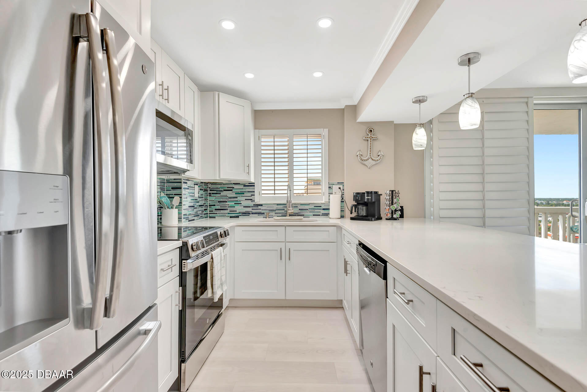 1575 Ocean Shore Boulevard 901