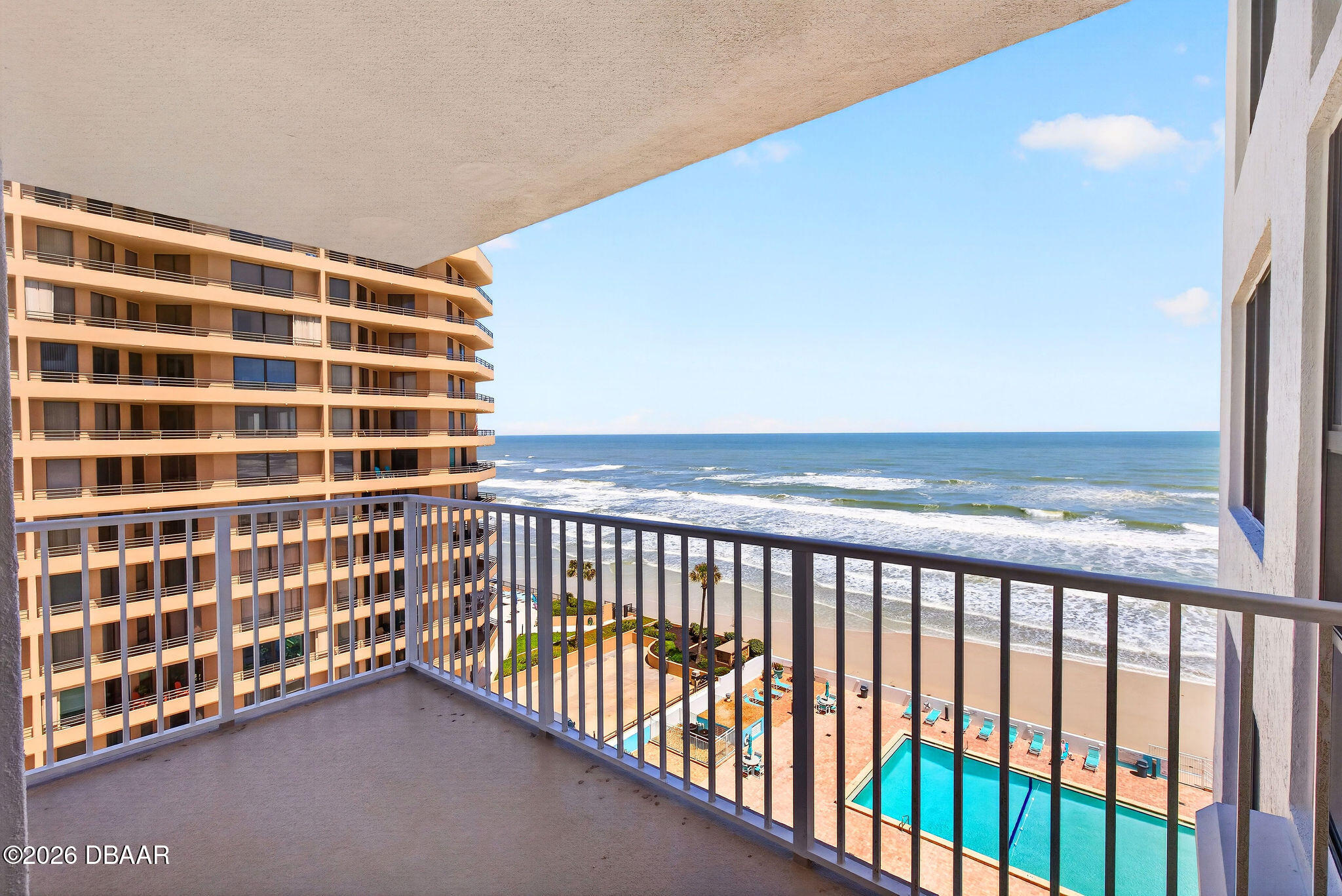 3043 S Atlantic Avenue