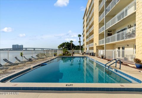 A home in Daytona Beach