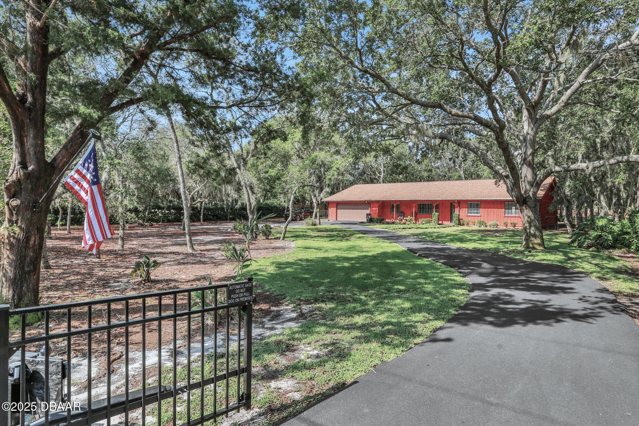 127 Oak Lane
