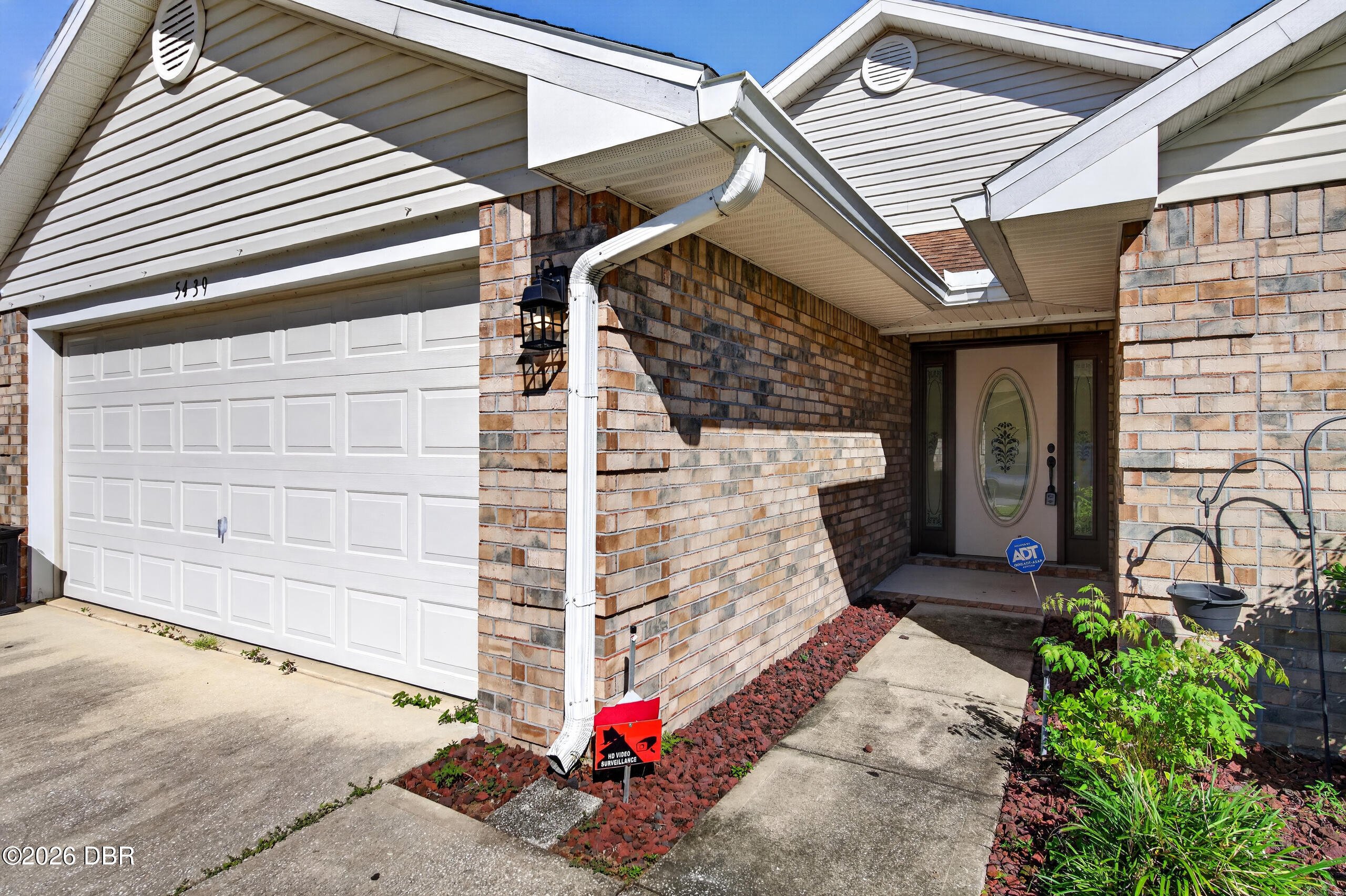 5439 Ward Lake Drive