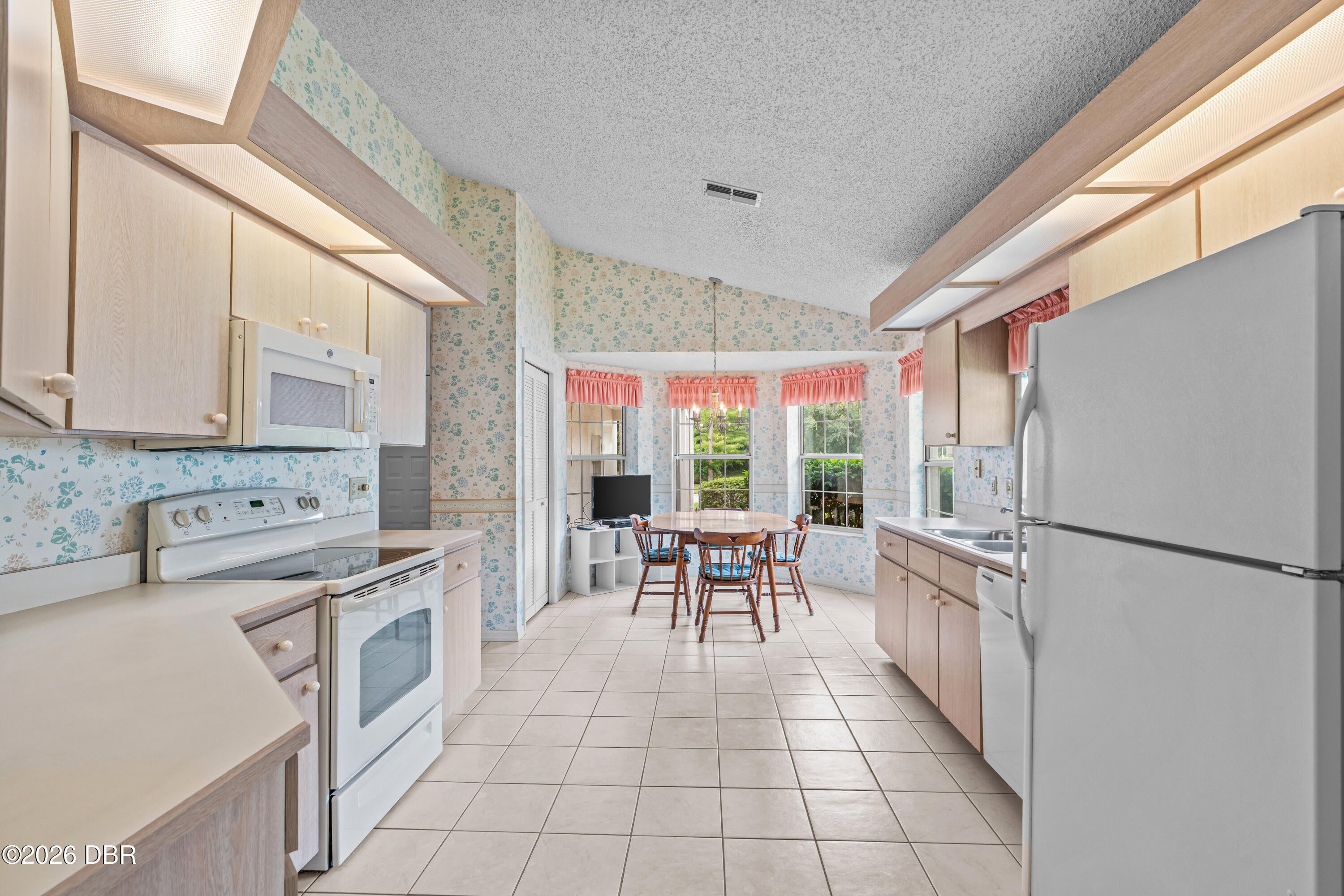 245 Glenbriar Circle
