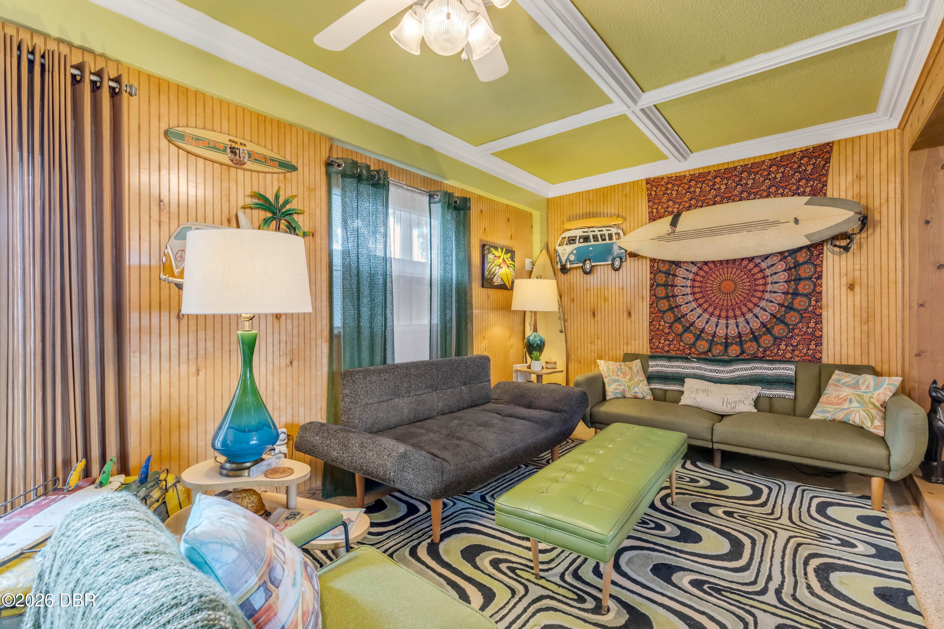 857 Valencia Road