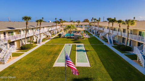 A home in New Smyrna Beach