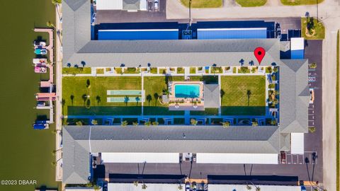 A home in New Smyrna Beach