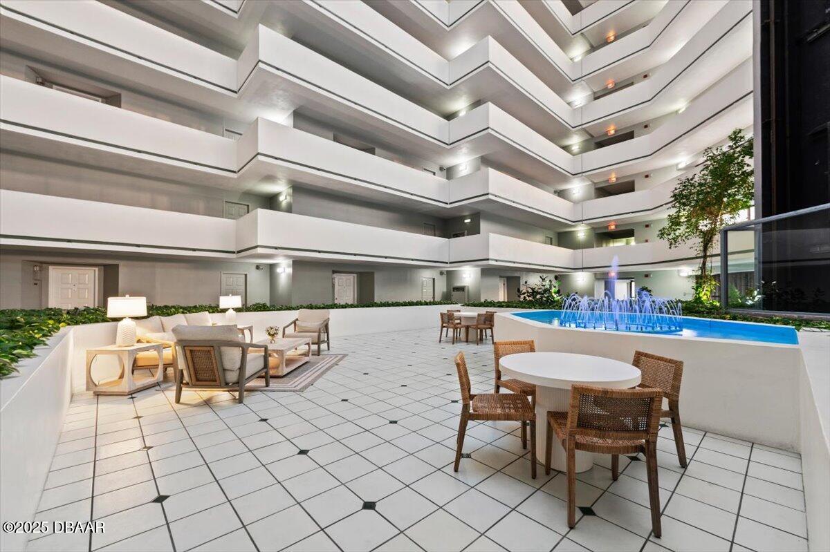 901 S Atlantic Avenue