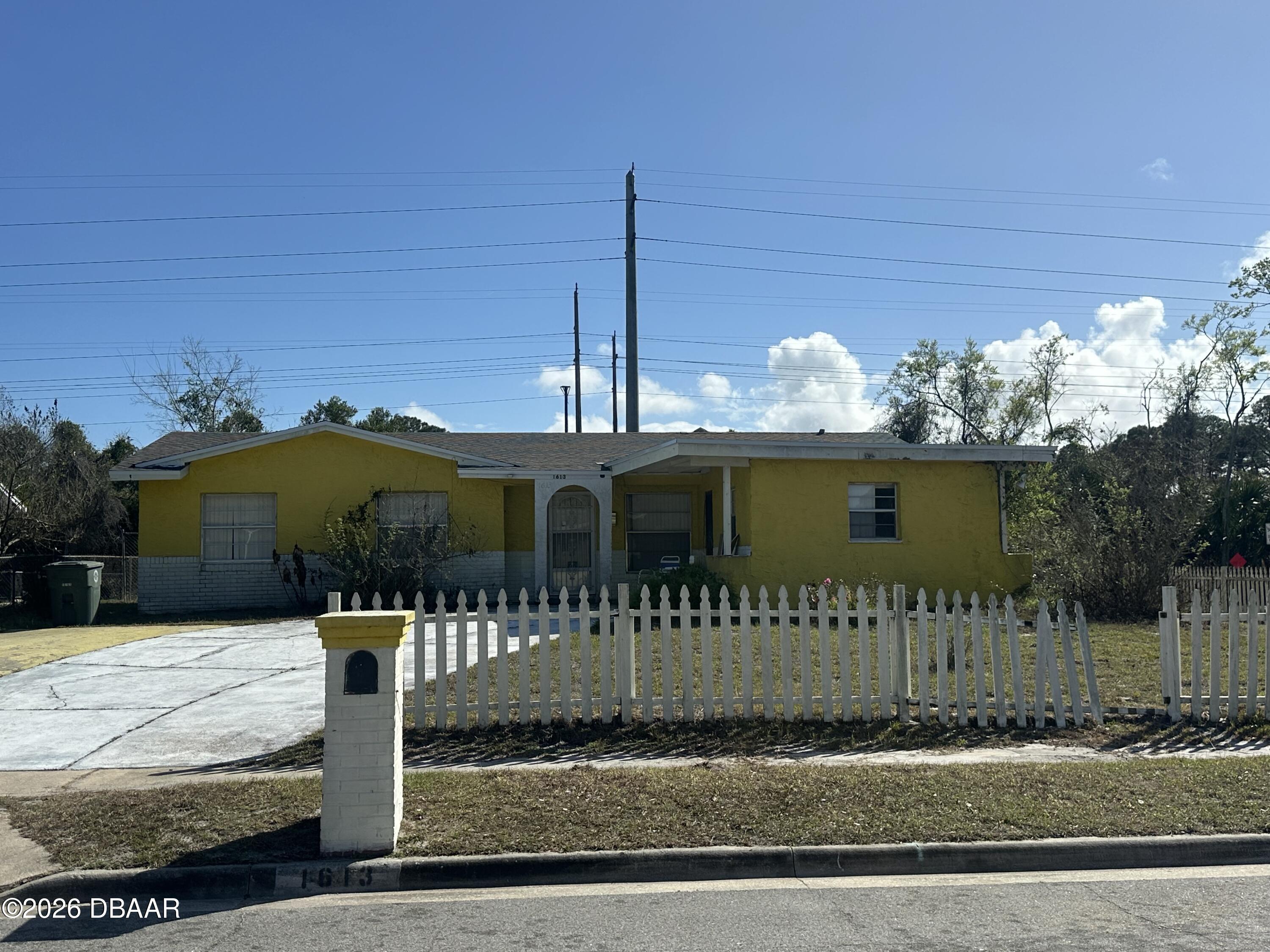 1613 Stocking Street