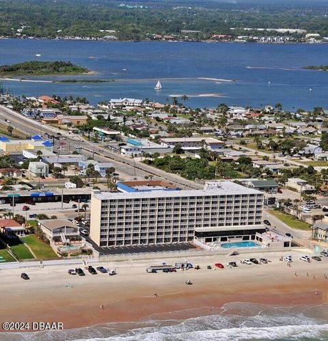 A home in Daytona Beach