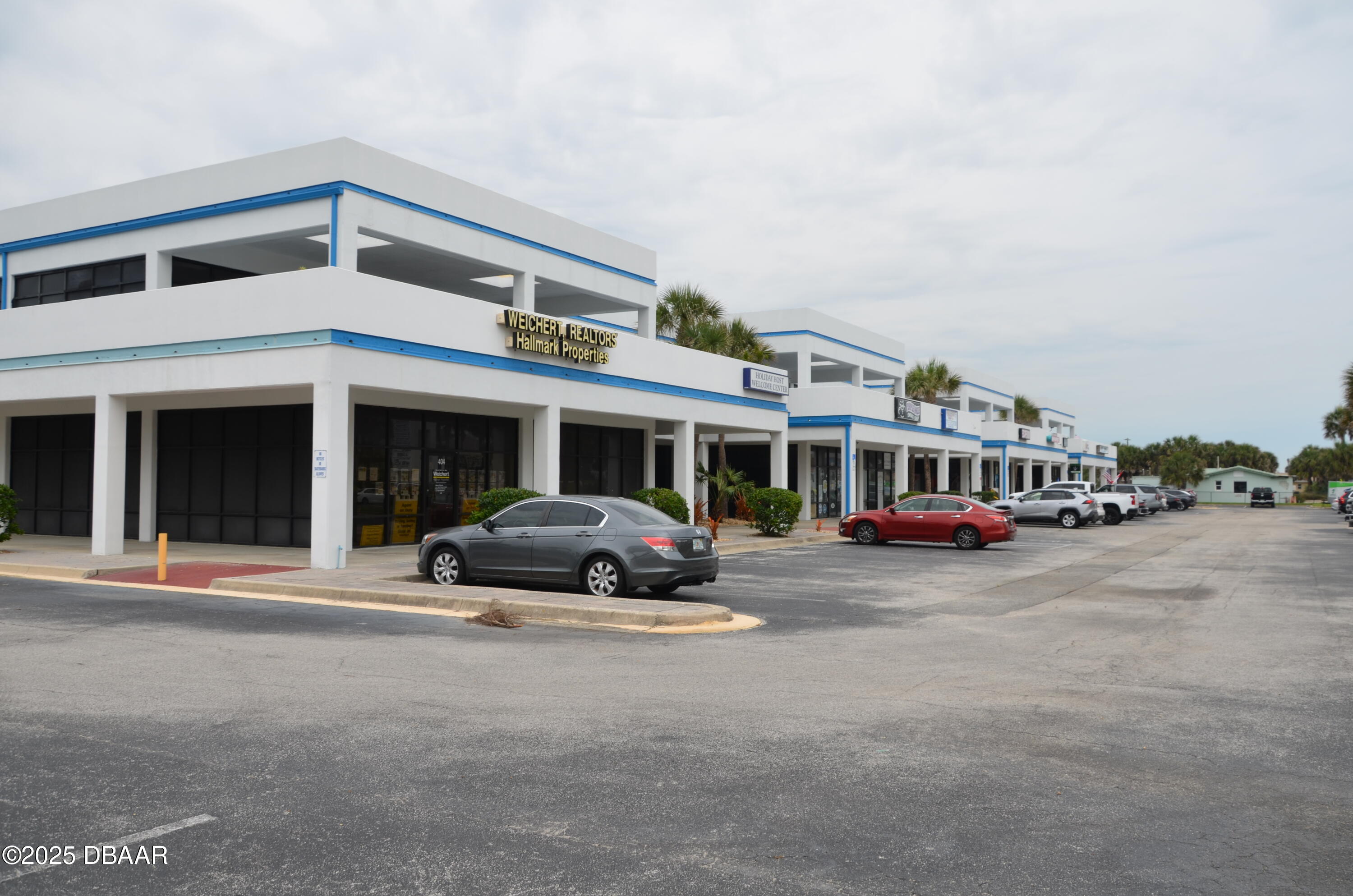 400 S Atlantic Avenue