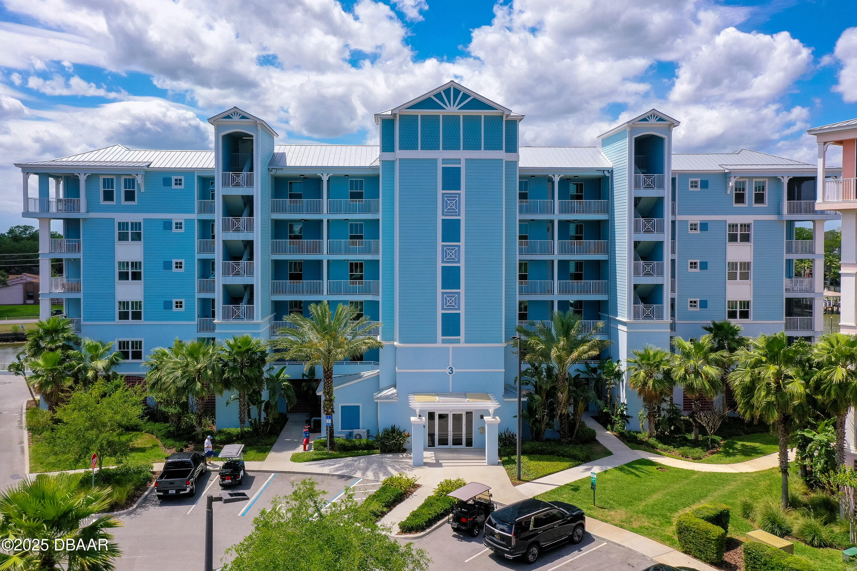 3 Riverwalk Drive 404