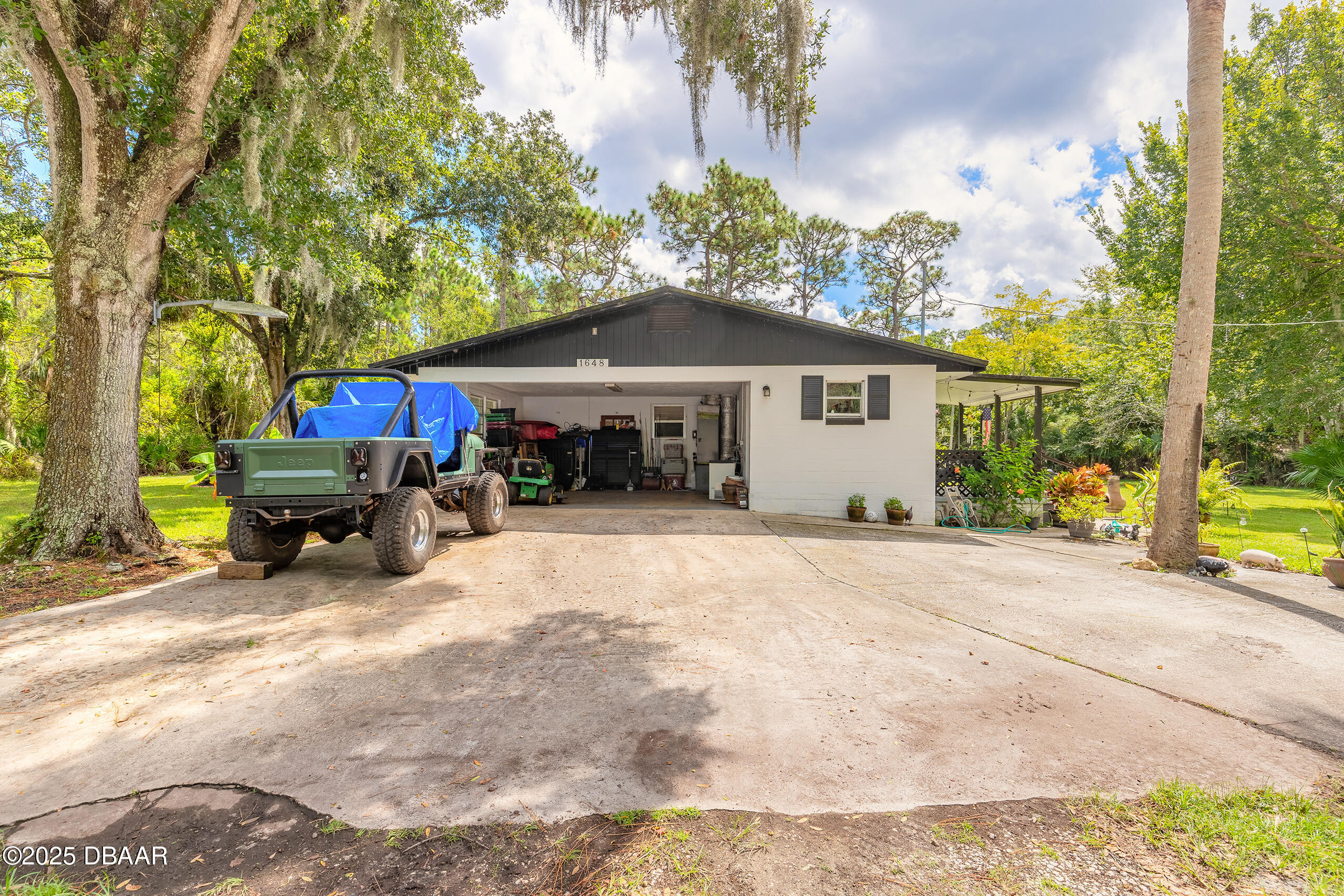 1648 Old Tomoka Road W