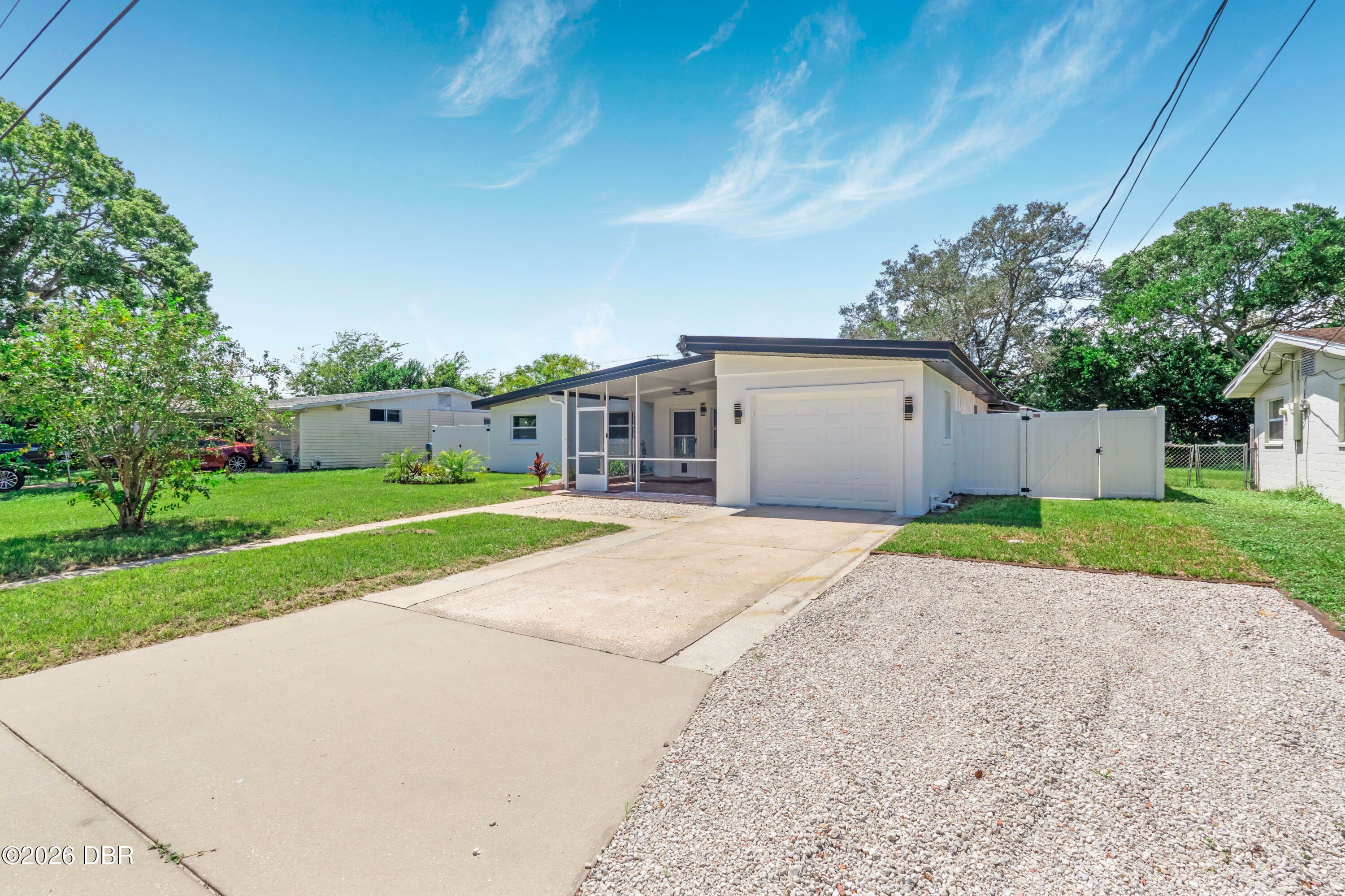 1506 Carmen Avenue