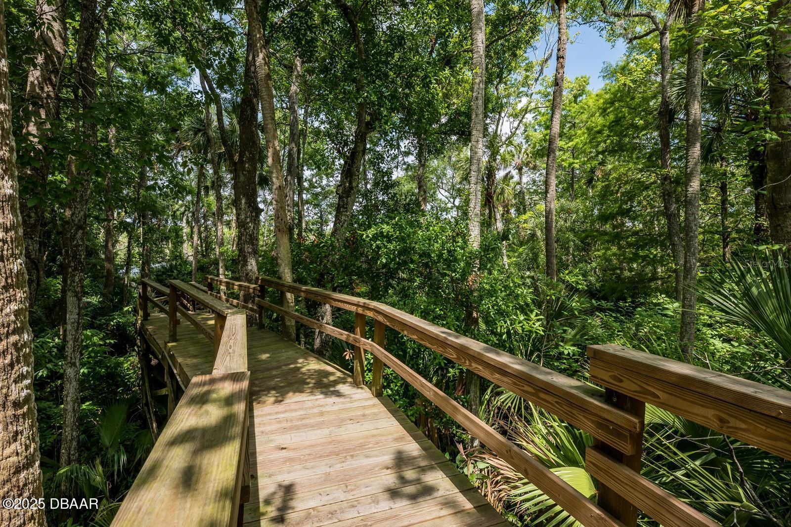 20 Twelve Oaks Trail
