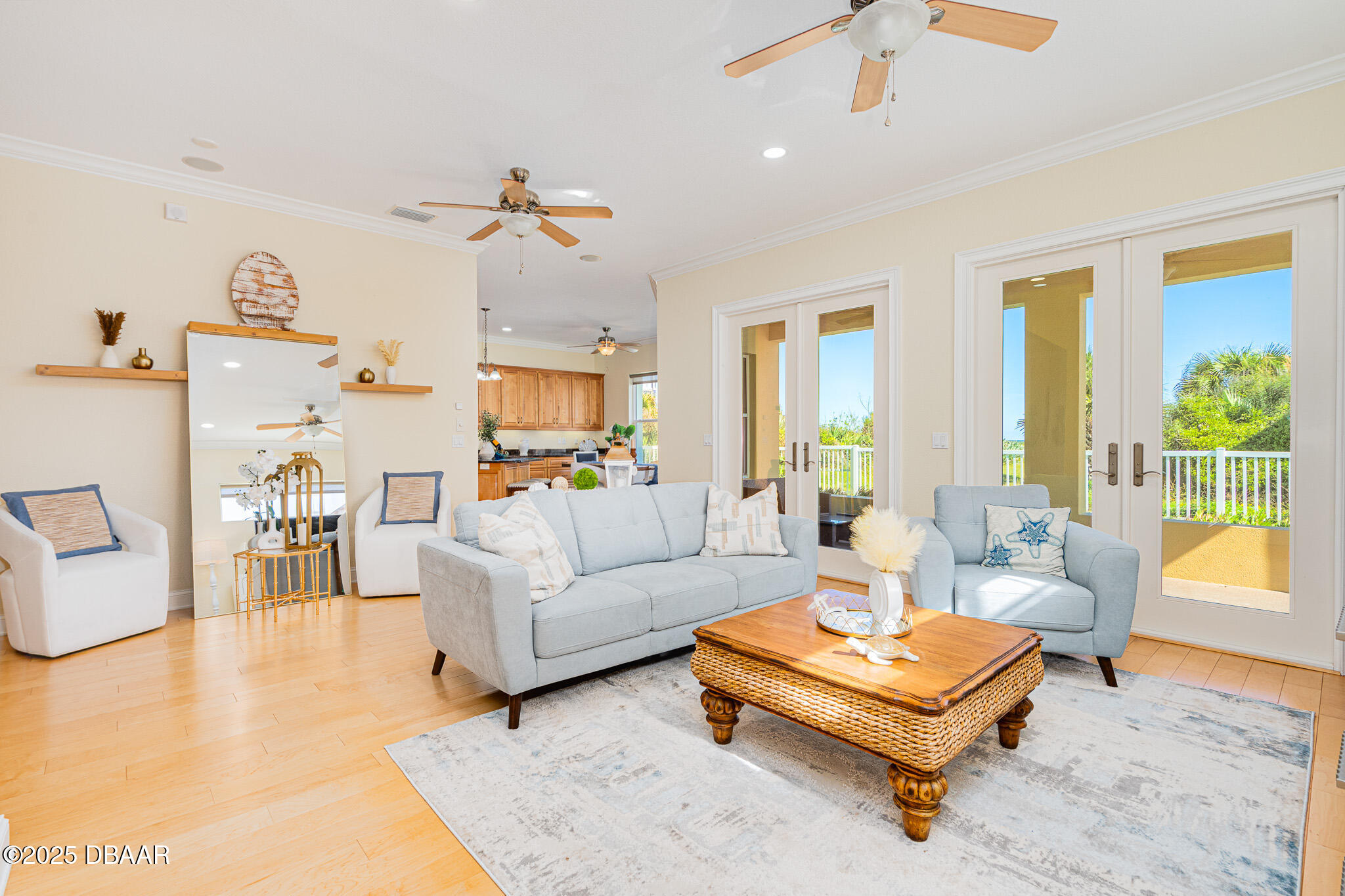 2211 S Central Avenue