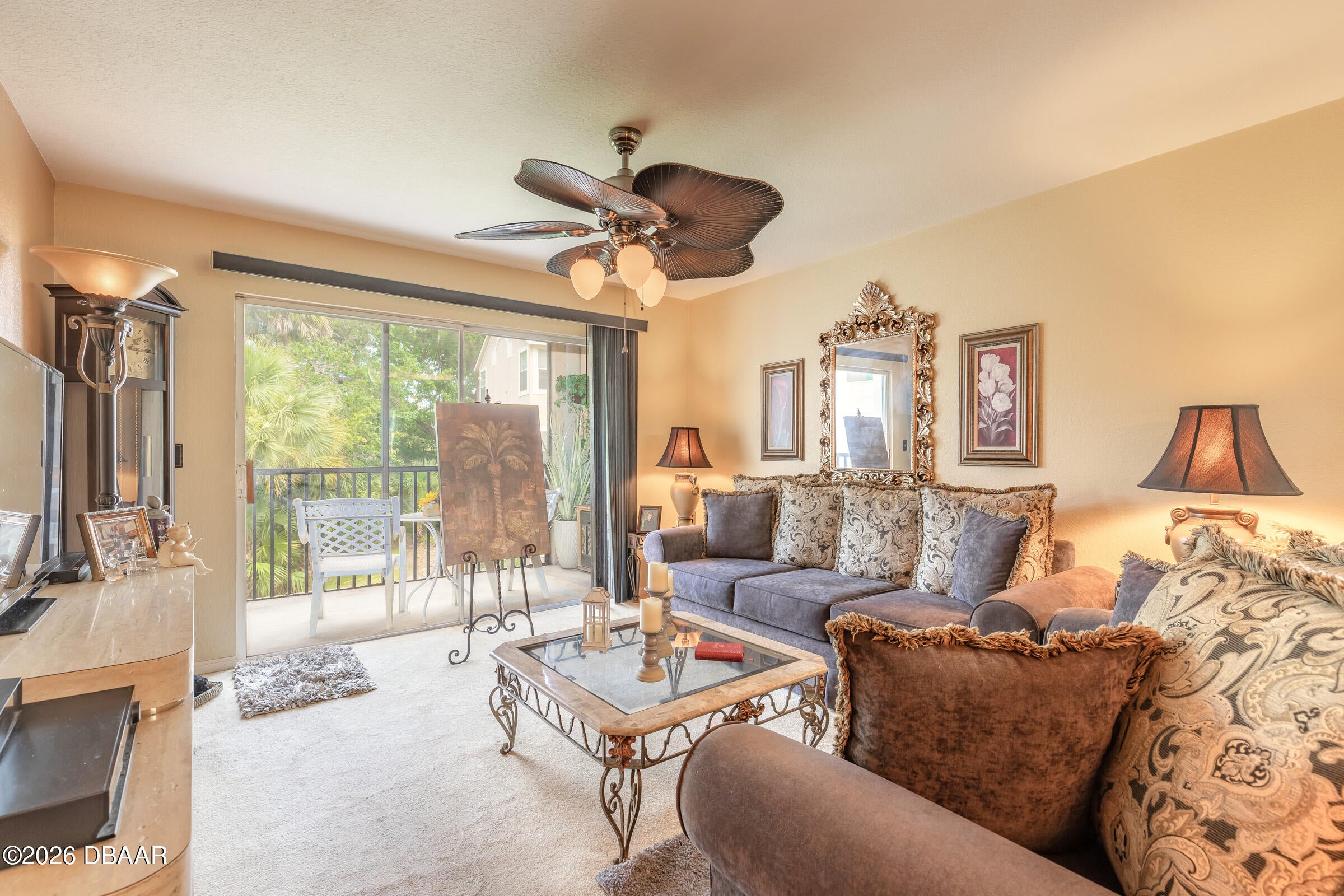 940 Village Trail