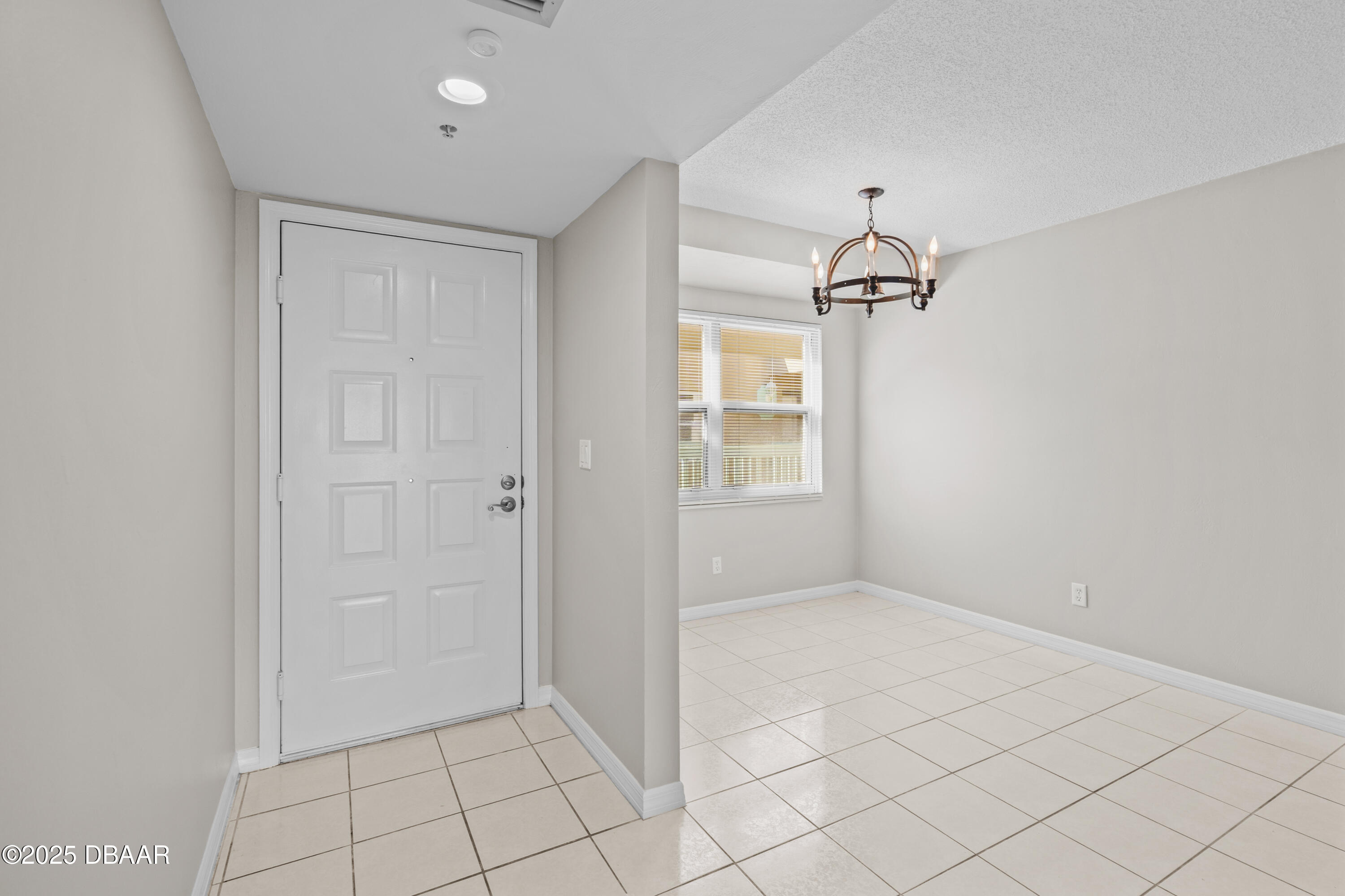 4 Oceans West Boulevard 703B