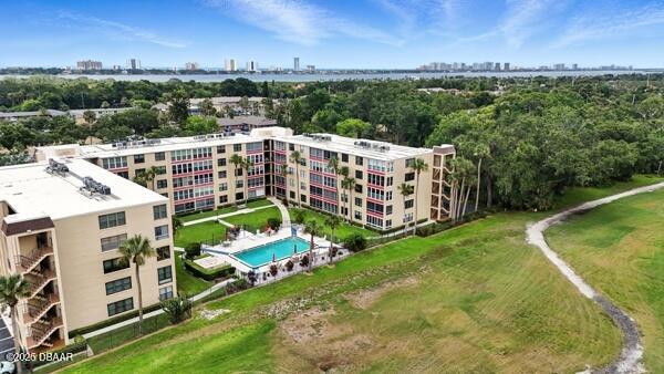 329 Wilder Boulevard c 201