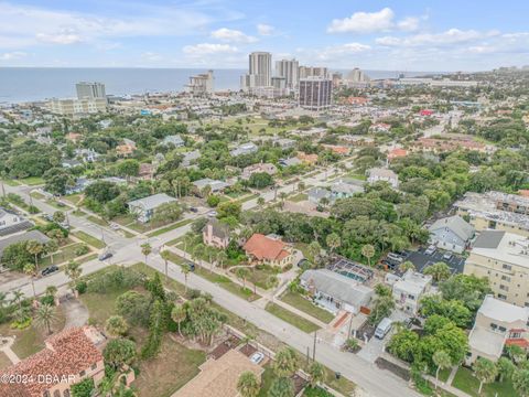 A home in Daytona Beach