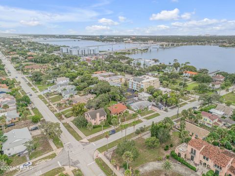 A home in Daytona Beach