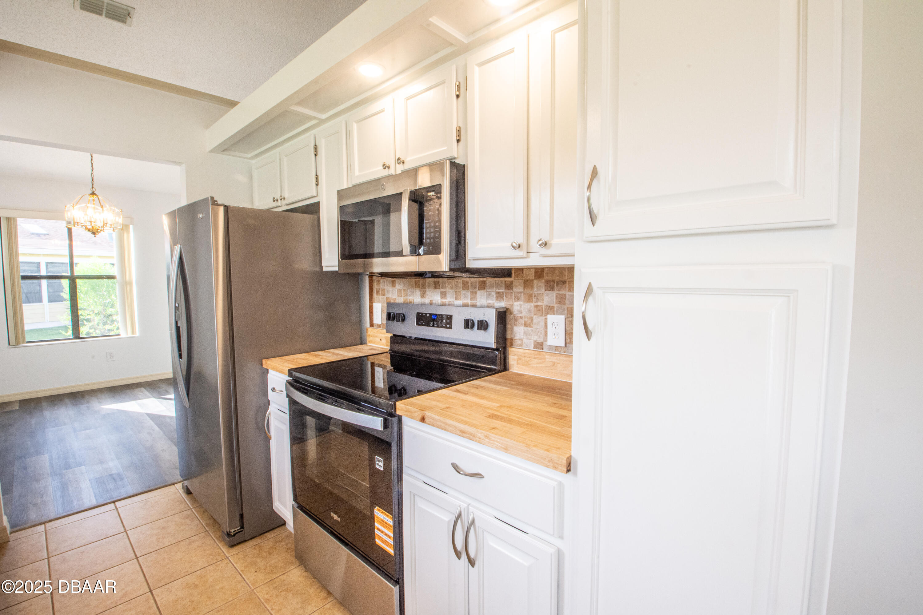 714 Fox Tail Court