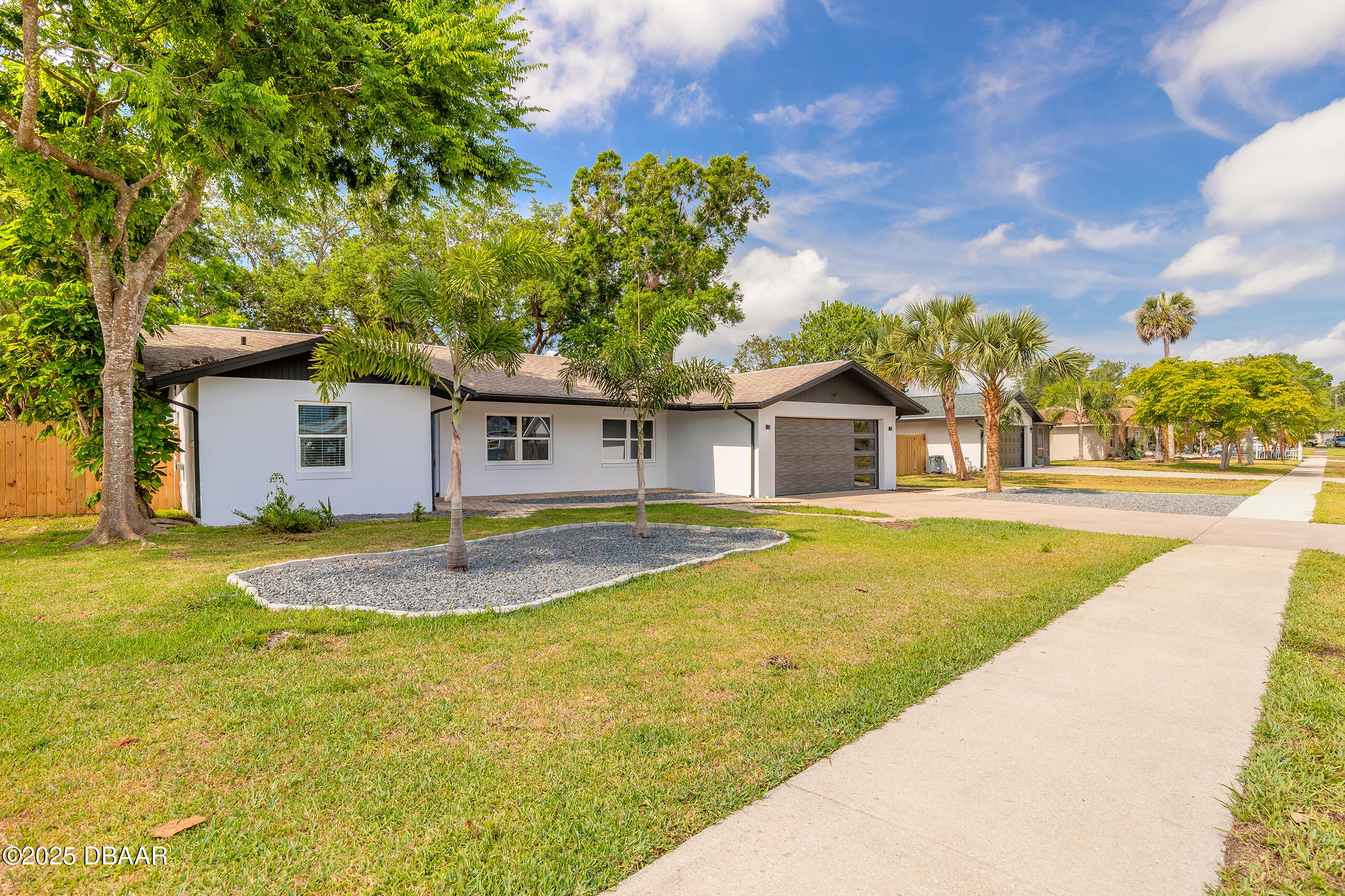 612 Moonpenny Circle