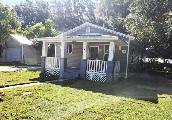 2119 OAK ST, PALATKA, FL 32177 - Image bf64bd7fa0168341f57e9e82a4f92403/2720666833