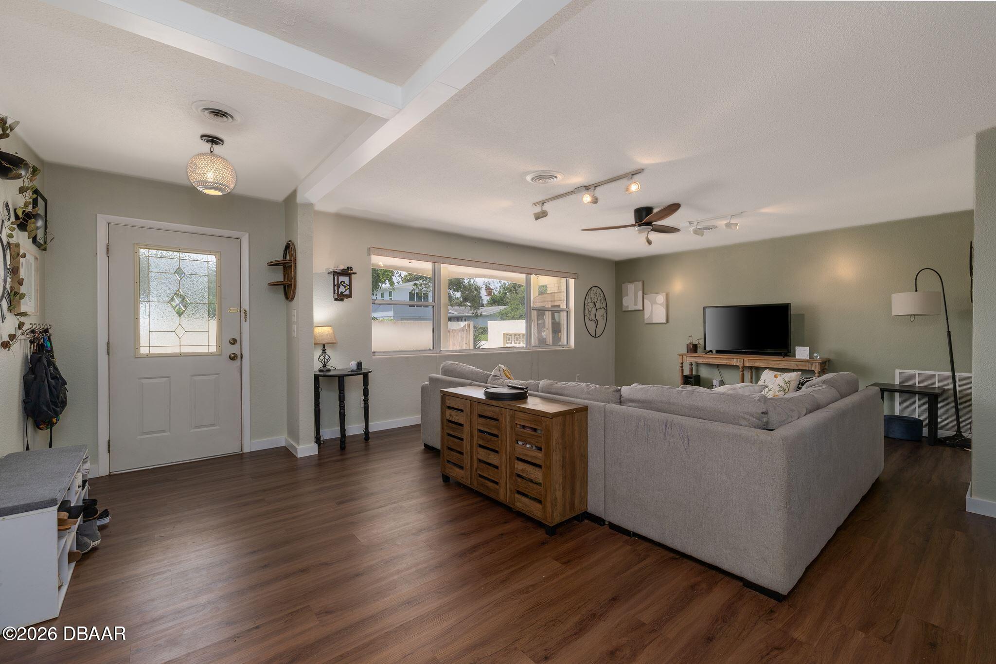 123 Royal Dunes Boulevard